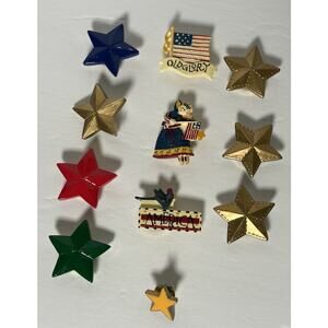 Lot of 11 Vintage Patriotic Stars Flag America Old Glory Pins & Button Covers
